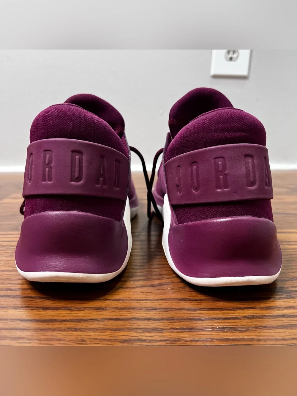 Air Jordan Flight Fresh Premium 'Bordeaux' (SKU: AH6462-625) size Men’s 10